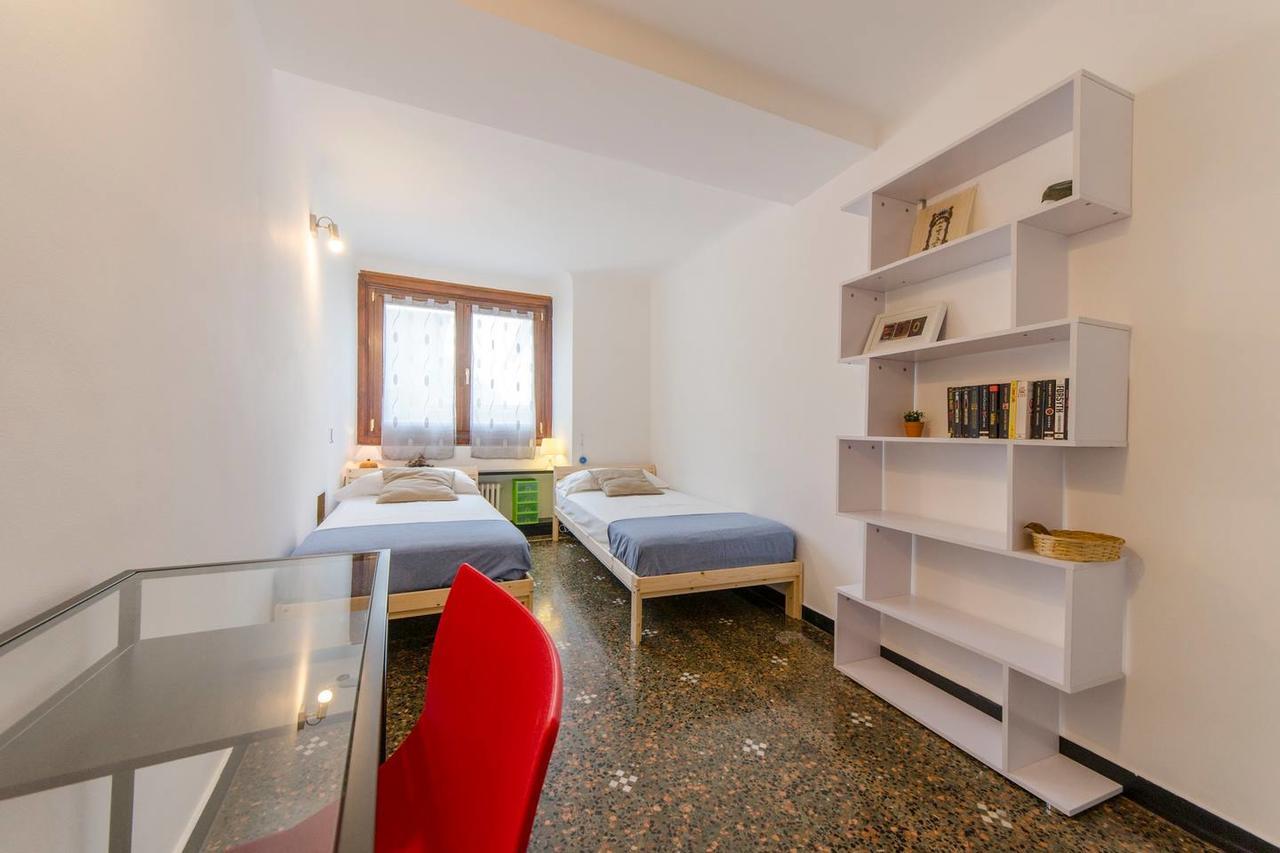 Joivy Colorful Flat For 5 Close To Piazza De Ferrari Genoa Exterior photo