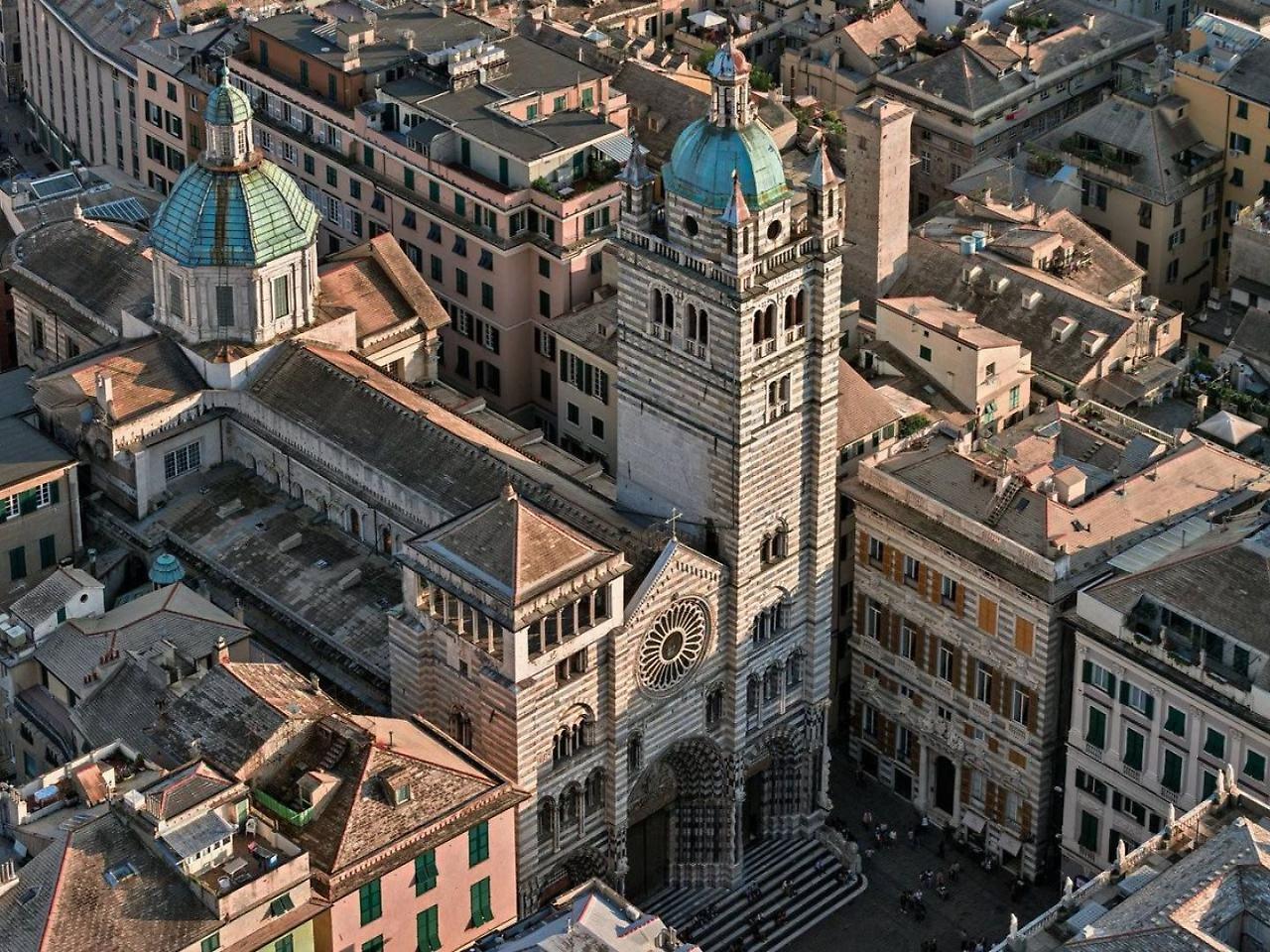 Joivy Colorful Flat For 5 Close To Piazza De Ferrari Genoa Exterior photo