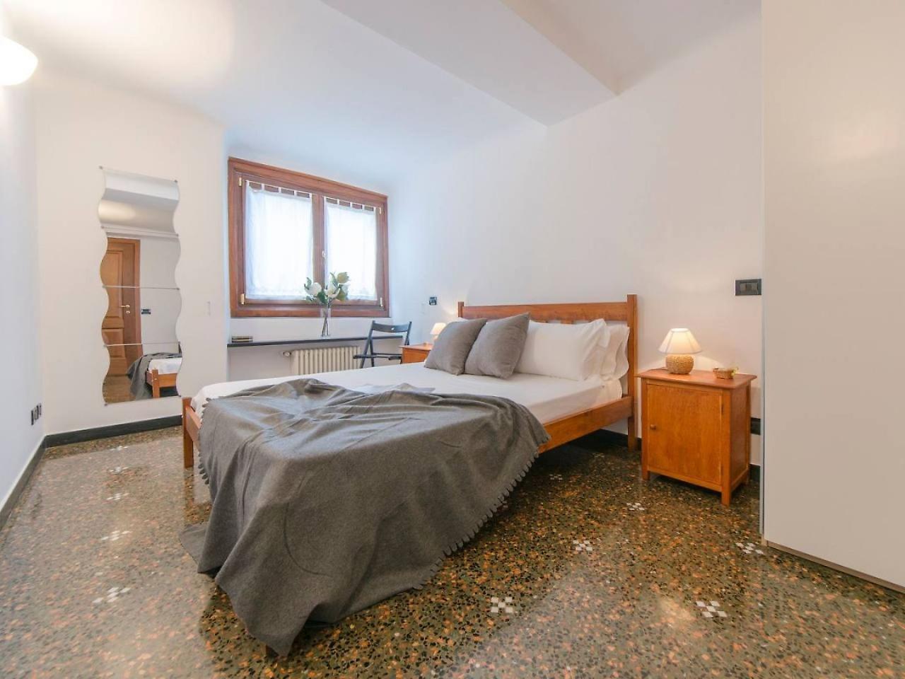 Joivy Colorful Flat For 5 Close To Piazza De Ferrari Genoa Exterior photo
