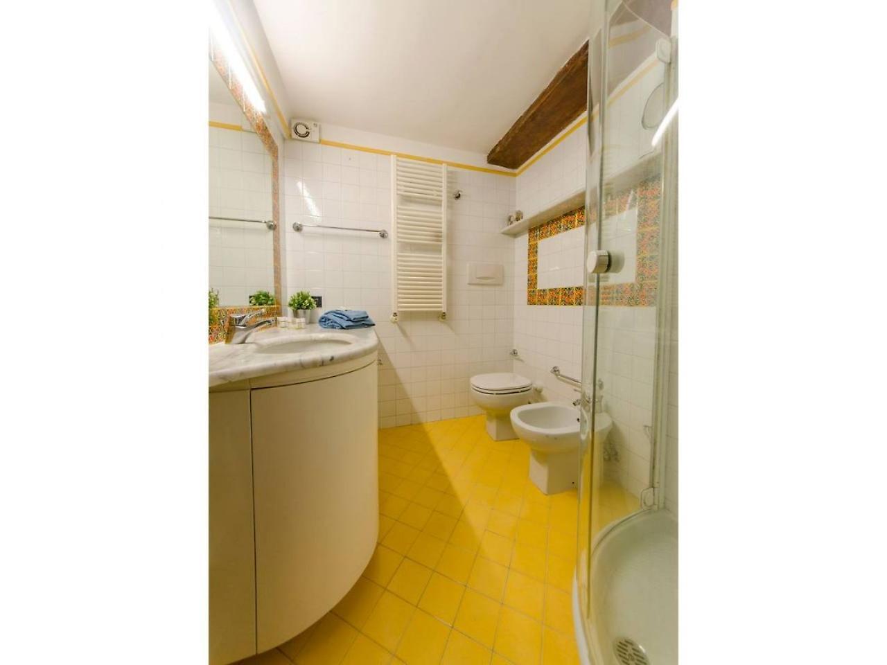 Joivy Colorful Flat For 5 Close To Piazza De Ferrari Genoa Exterior photo